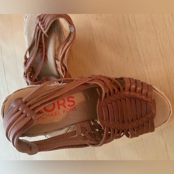 Michael Kors - Women’s Shoes - Picture 4 of 5